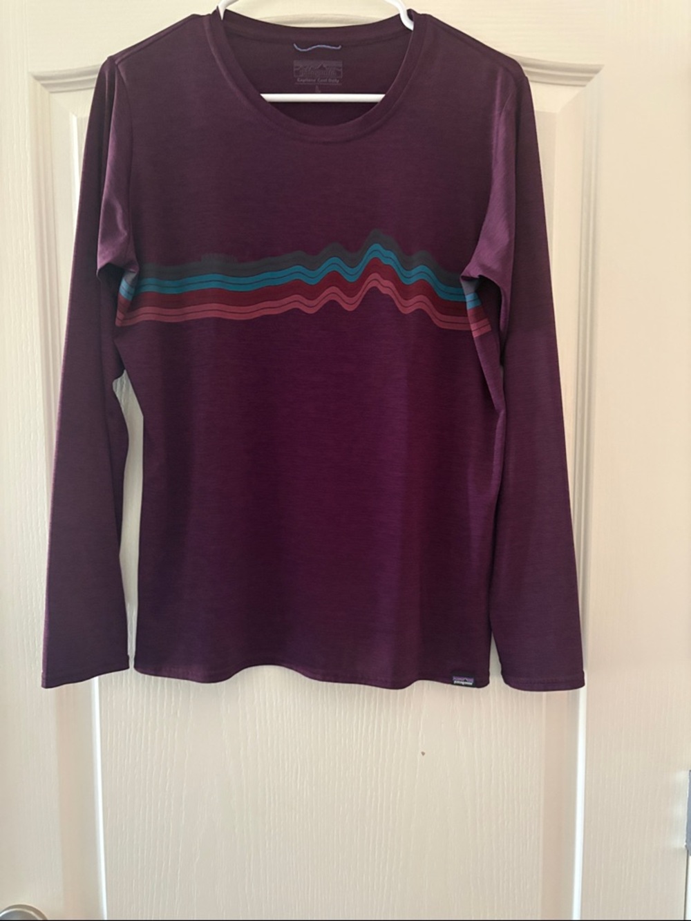 Patagonia Performance Long Sleeve Crewneck Shirt - size L